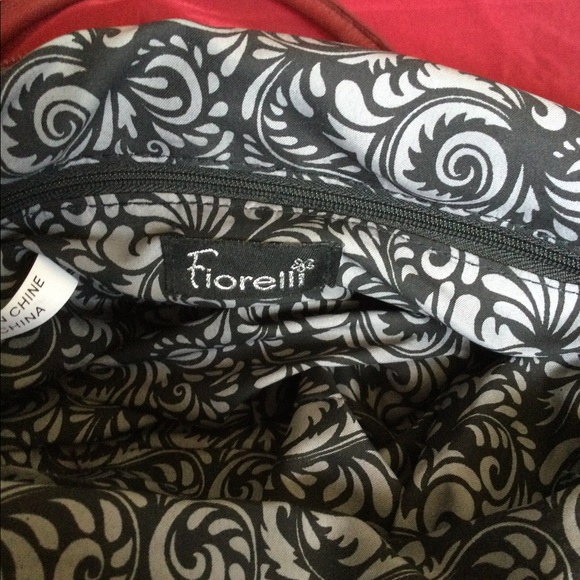 DEC 15 LAST DAY! CLEARANCE: Red Fiorelli Handbag - Picture 7 of 7